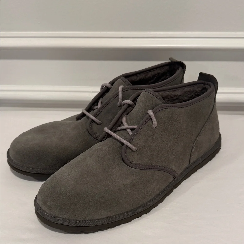 UGG Men’s Maksim Chukka Boots‎ Size 12 Gray Suede Shearling Lined Lace-Up NEW